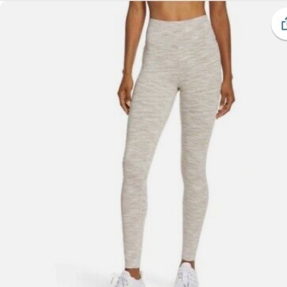 Outdoor Voices 7/8 Flow legging